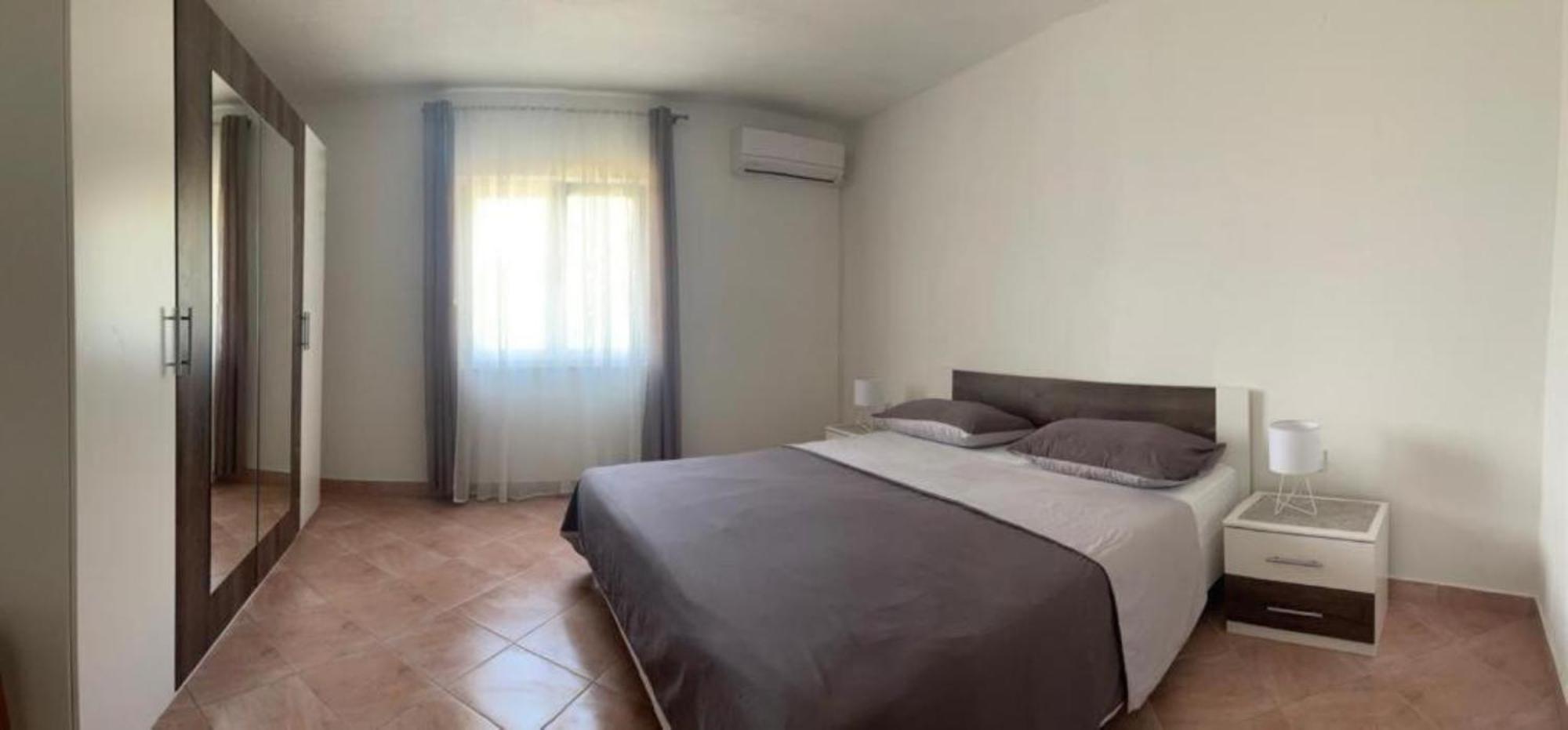 Holiday Home Ante With Beautiful Private Garden Nadin Esterno foto